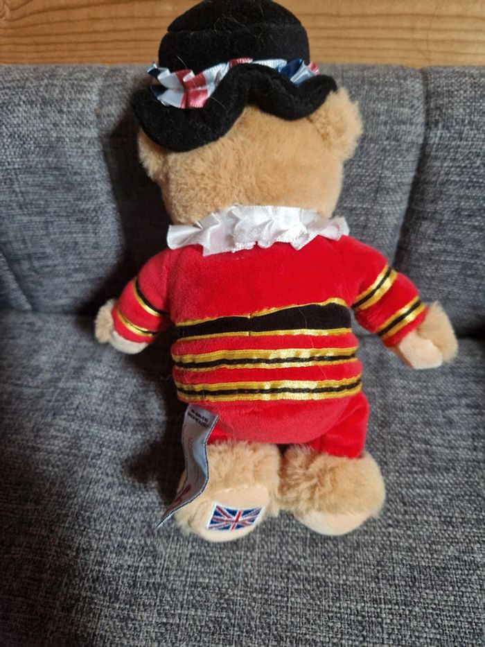 Peluche ours anglais - photo numéro 2