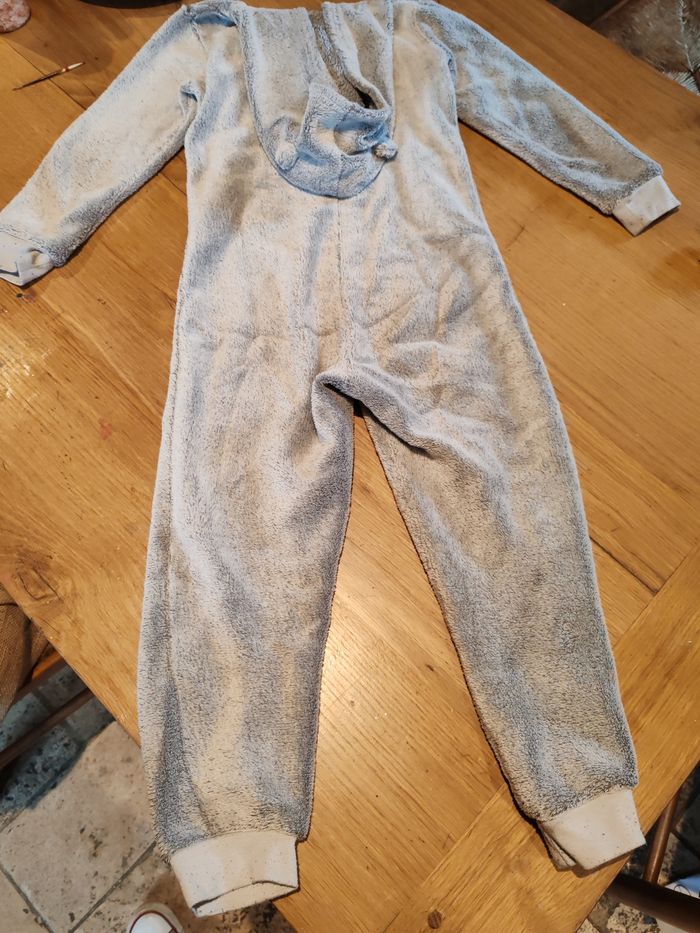 Sur pyjama - photo numéro 3