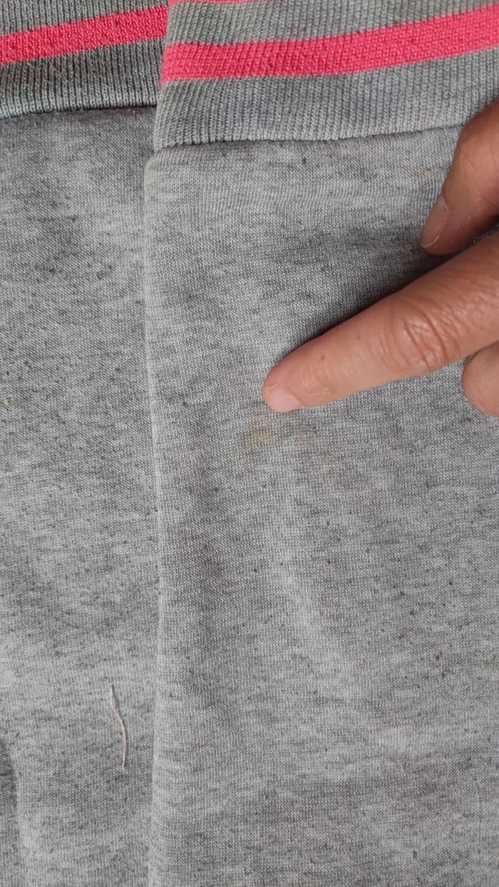 Sweat fille a capuche - photo numéro 5