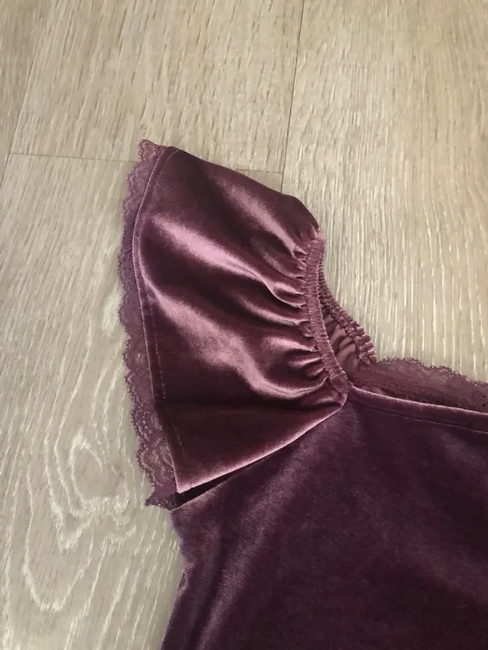 Body zara taille 11/12 ans état 9 - photo numéro 4
