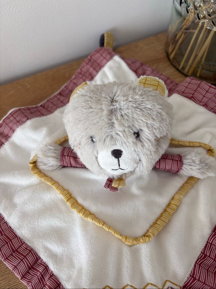 Doudou ours grelot - photo numéro 2