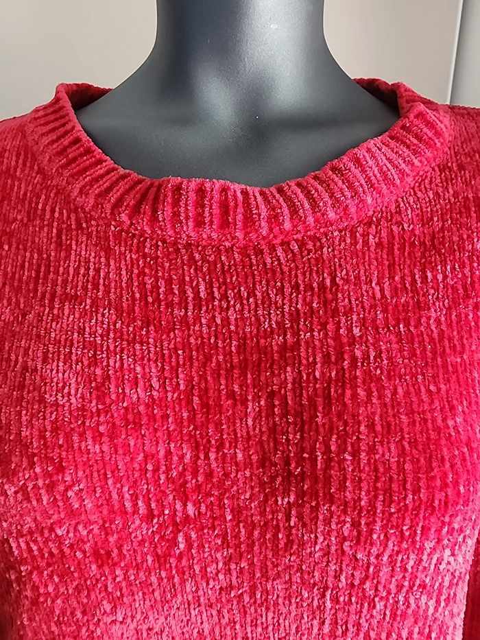 Très joli pull femme, maille chenille, taille 40/42 - photo numéro 4
