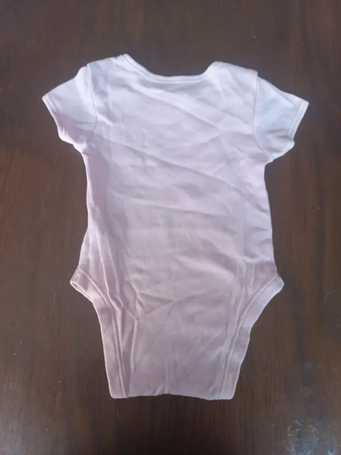 Body 🌹 rose Primark 12mois 74cm - photo numéro 2