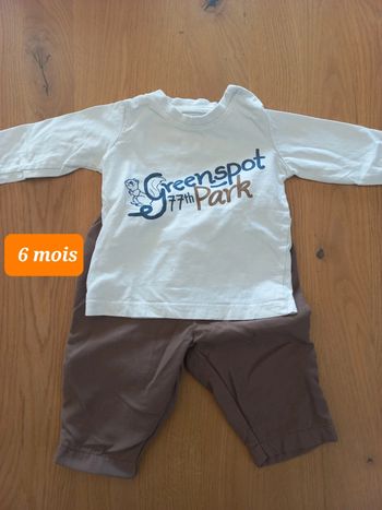 Ensemble tee-shirt et pantalon de survêtement