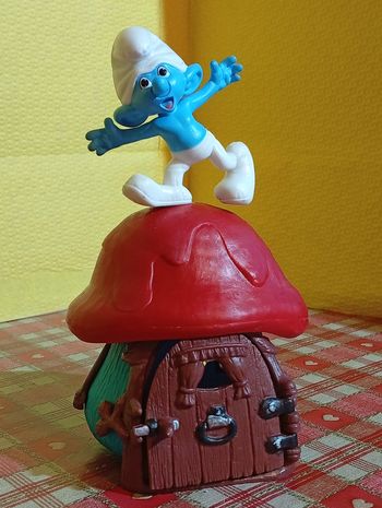 Schtroumpfement jolie maison schleich