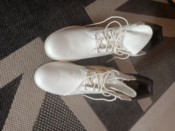 Chaussures montantes