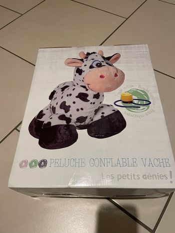 Peluche gonflable vache