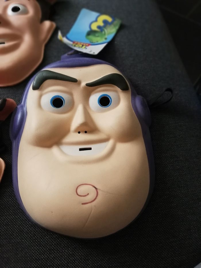 Lot de 3 masques en mousse pour déguisement - photo numéro 2