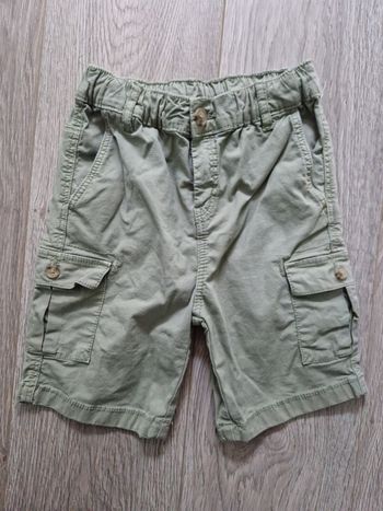Short 6 ans.
