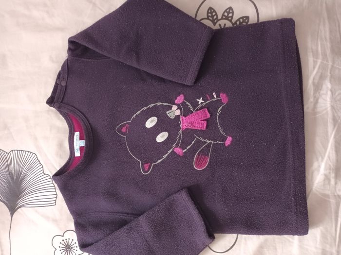 Pull fille 18 mois "U tout petits"