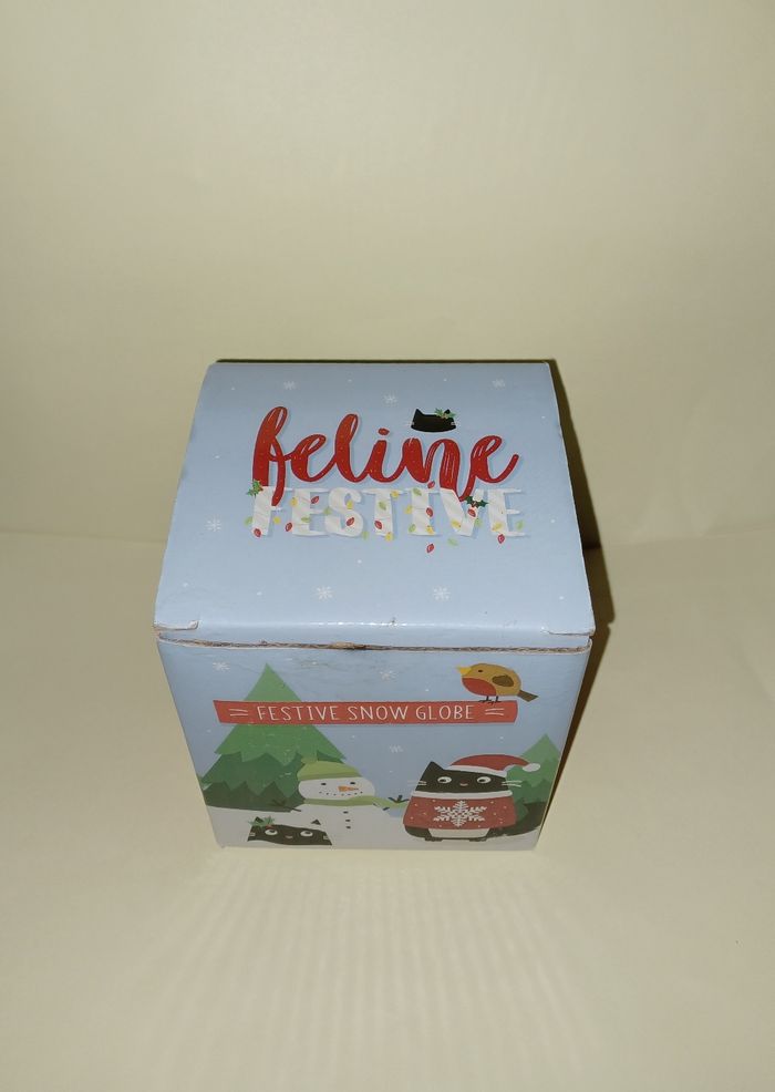 Boule a neige chat de Noël - photo numéro 9