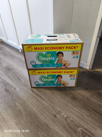 Pampers 192 couches Taille 3