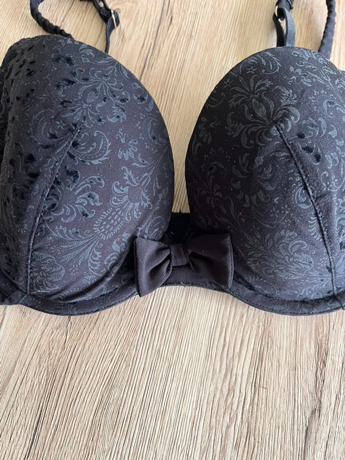 Soutien-gorge noir etam 85c - photo numéro 2