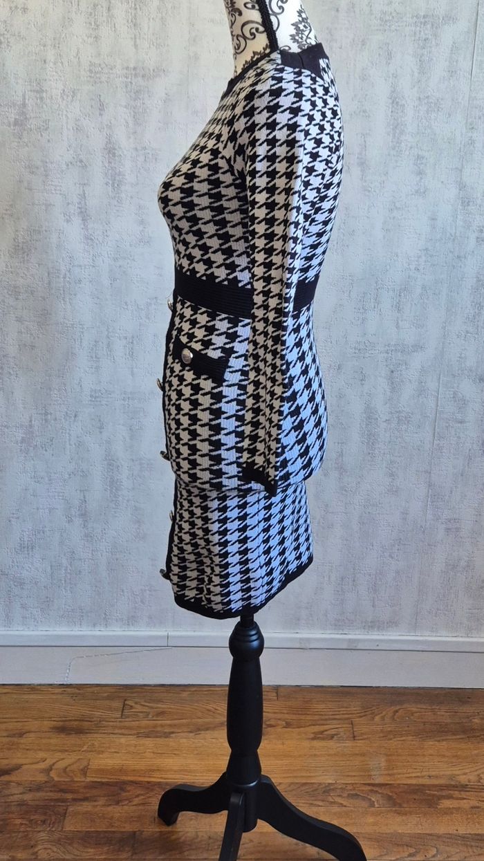 Robe pull moulante mochy pieds de poule noir et blanche taille unique - photo numéro 3