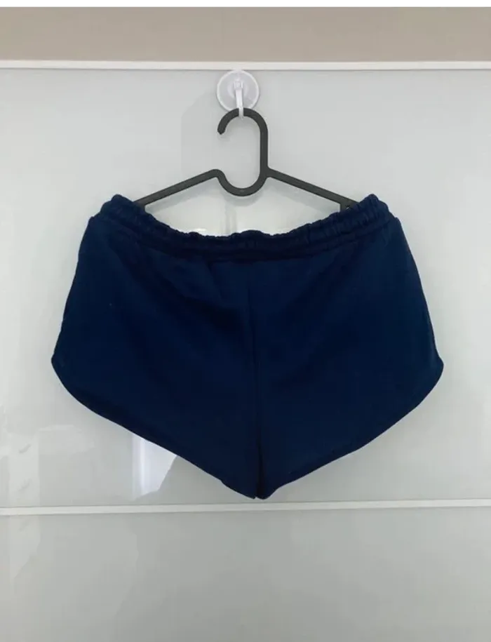 Short bleu marine - photo numéro 3