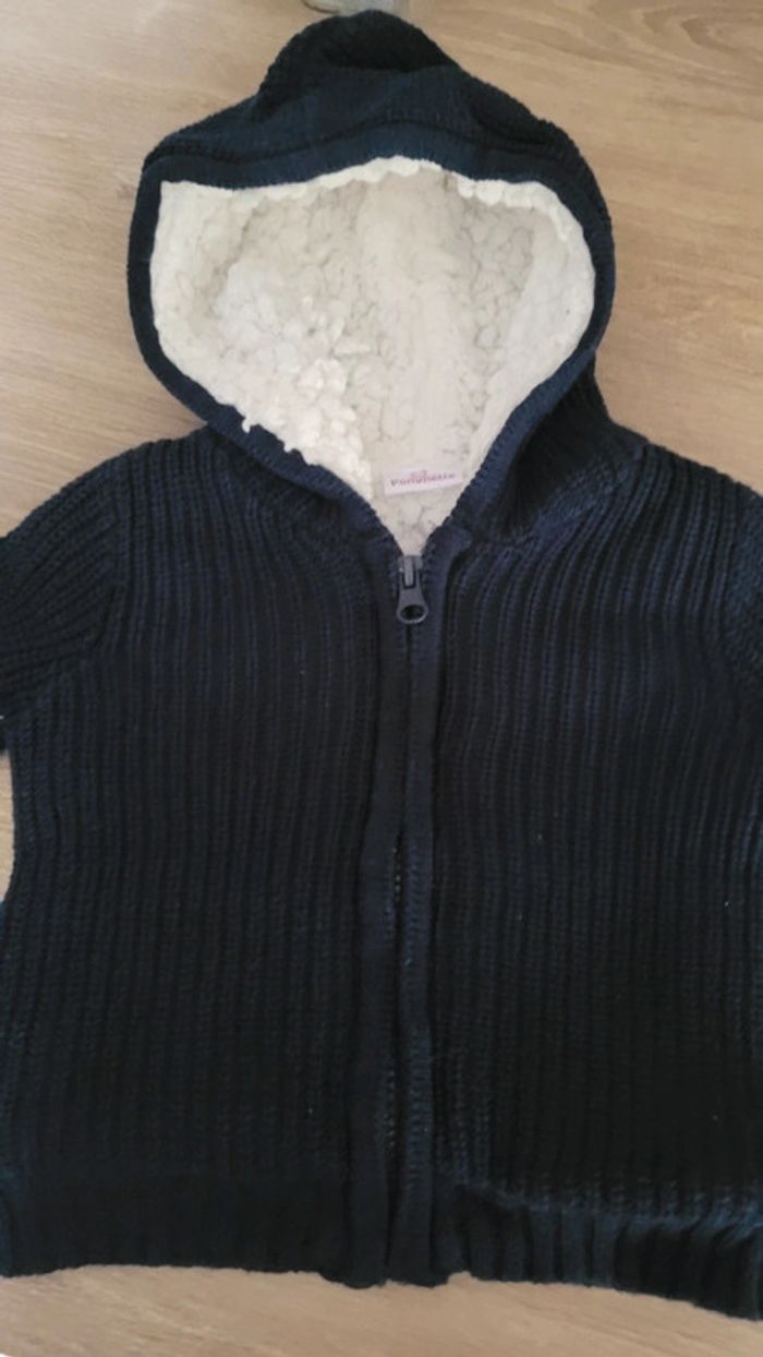 Lot gilets 6 mois - photo numéro 2