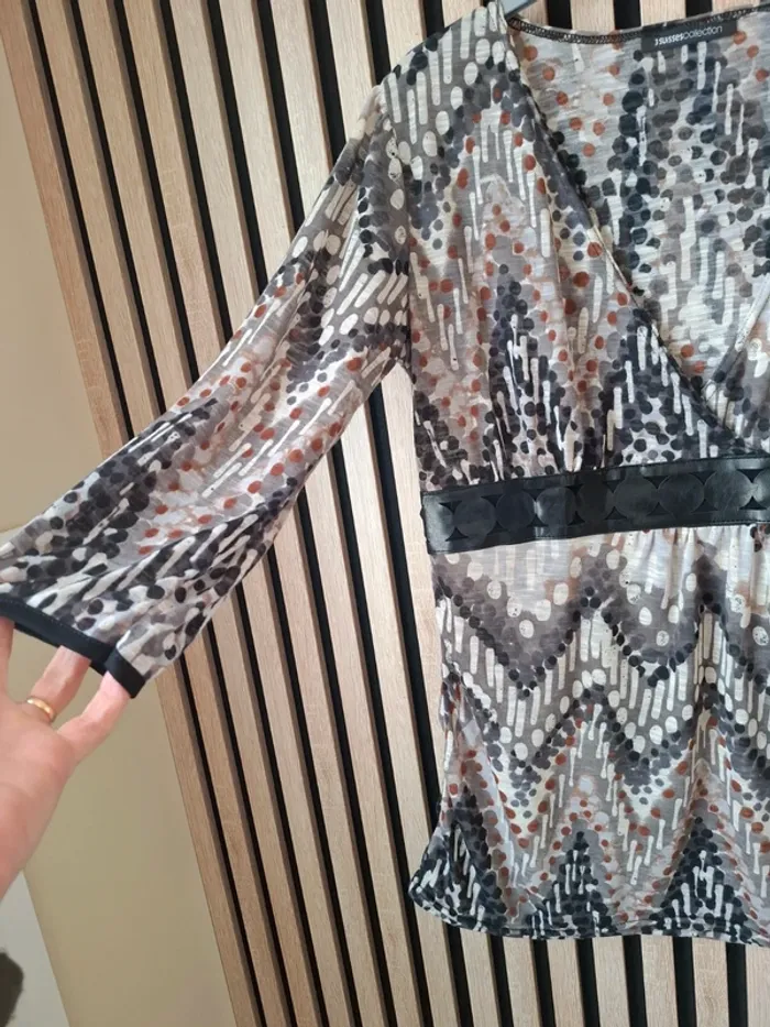 Blouse fluide imprimée T 42/44 - photo numéro 12