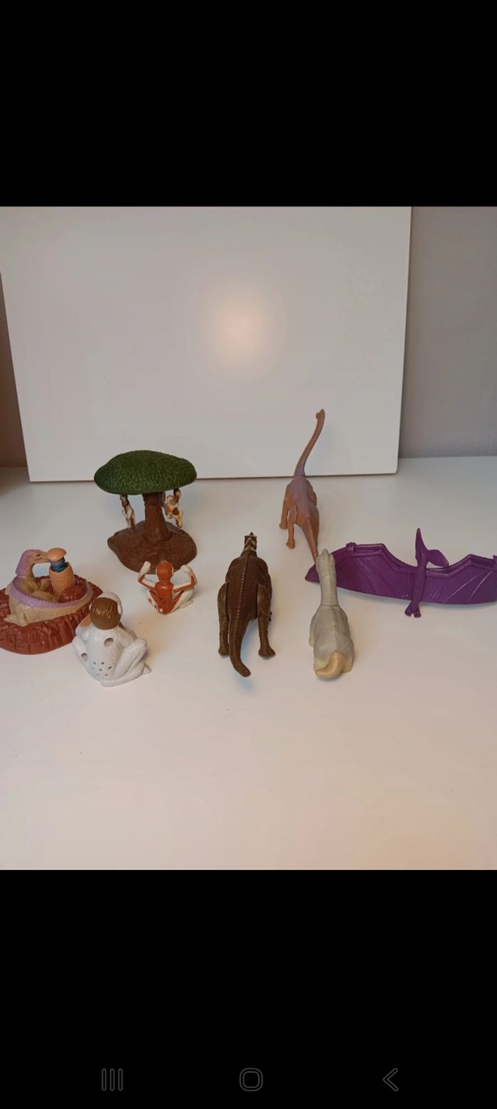 Lot figurines du dessin animé dinosaure  de Disney - photo numéro 5