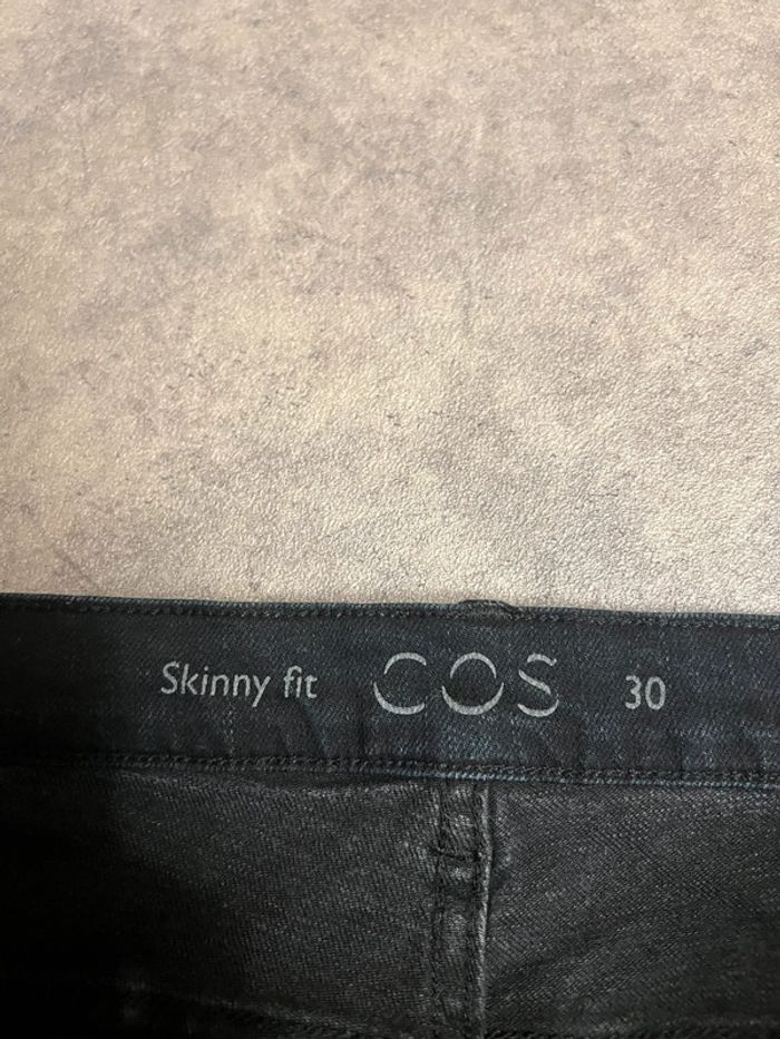 Jean femme COS skinny W30 - photo numéro 4