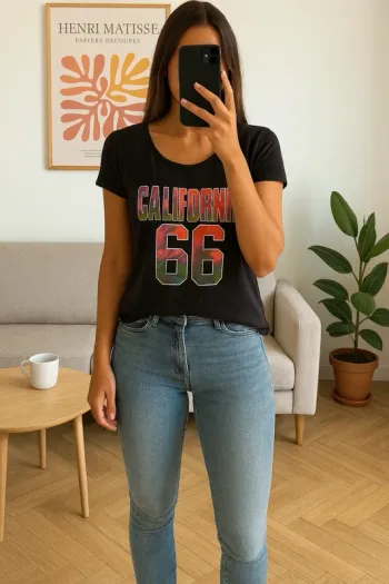 T-shirt Sandro – Taille 3 – Très bon état
