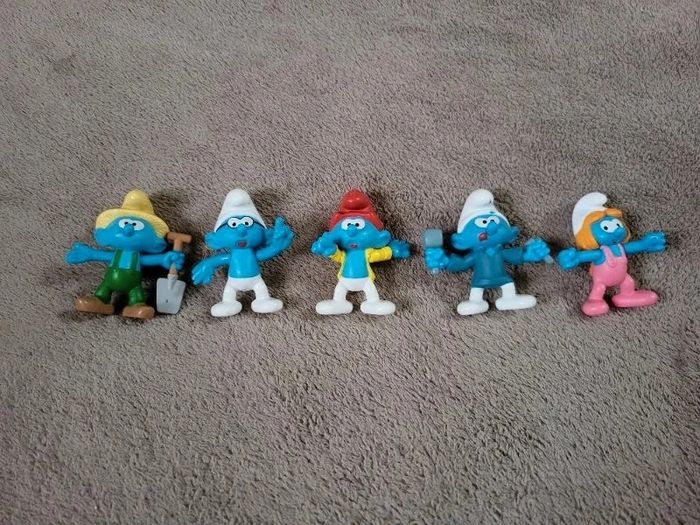 Lot de figurines schtroumpfs - photo numéro 2