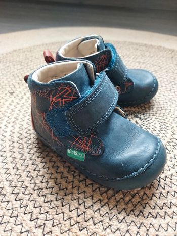 Chaussures kickers 19