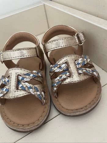 Sandales enfant