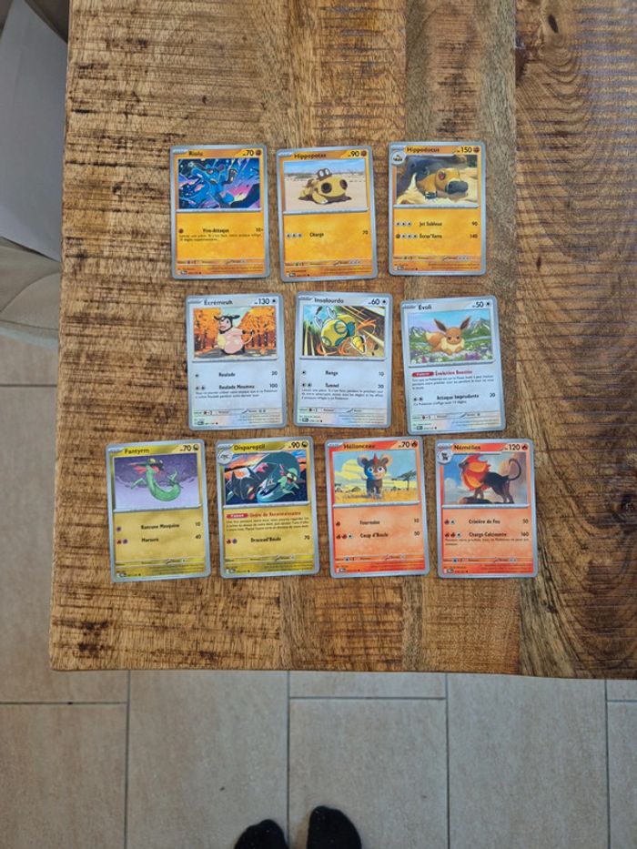Lot Carte pokemon ev8.5 Evolution prismatique