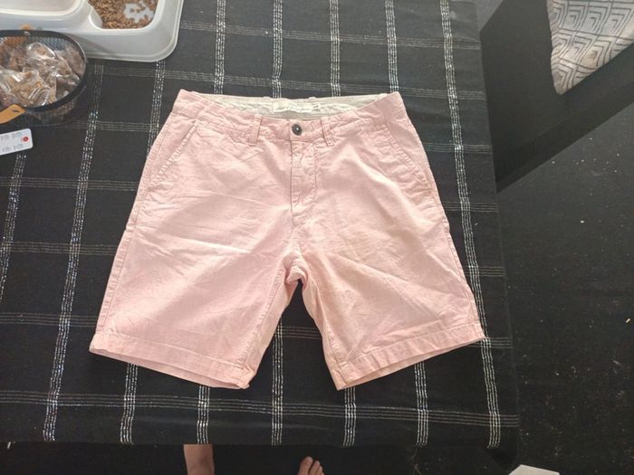 Short homme H&M taille 40