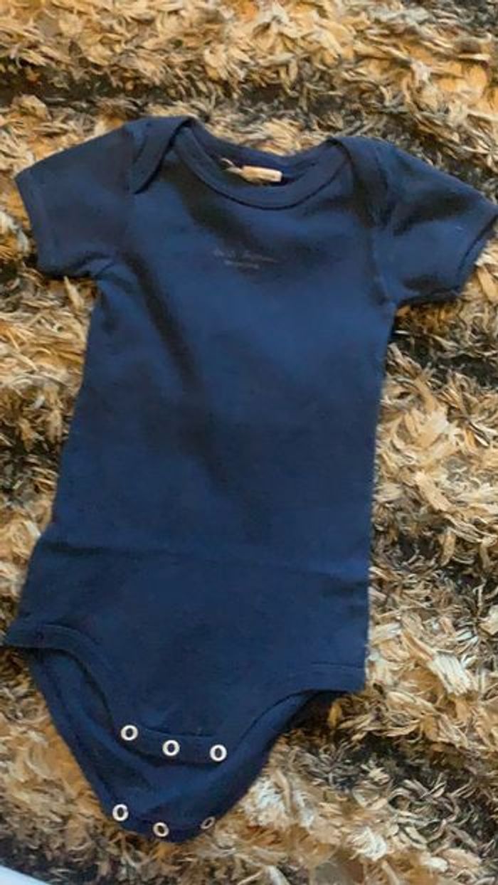 Lot de 2 grenouillères et 4 bodies - photo numéro 10