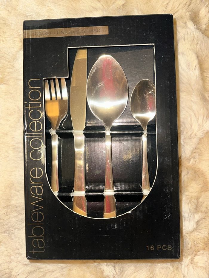 Set de couvert - photo numéro 4