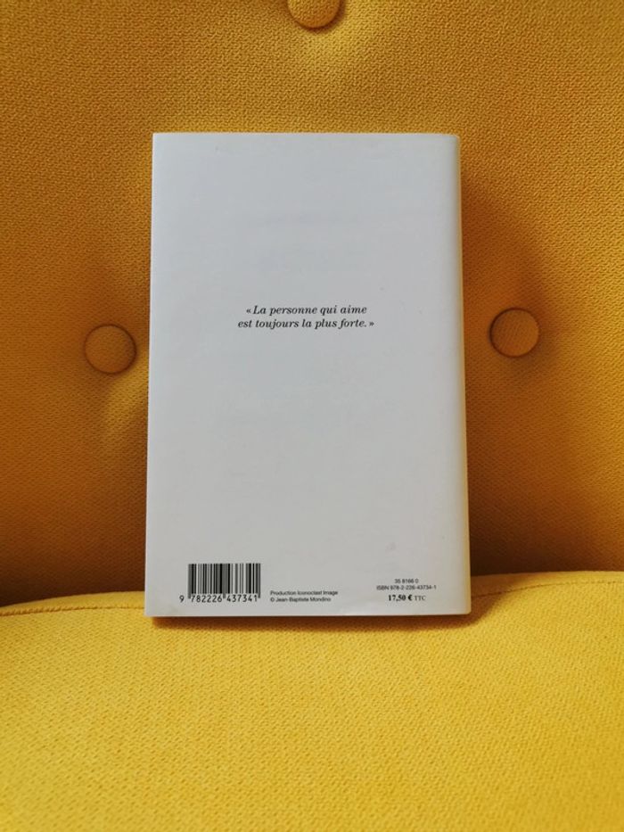 Amelie nothomb les prénoms épicenes - photo numéro 2
