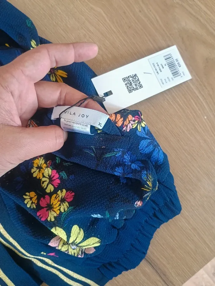 veste coupe vent XL - photo numéro 2