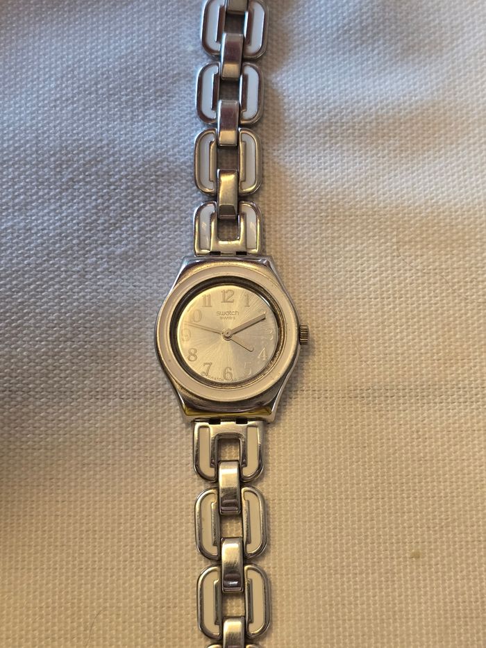 Montre Suisse "Swatch" - photo numéro 3