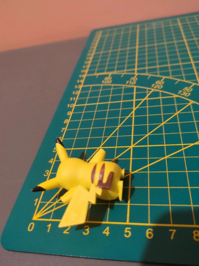 figurine pokemon pikachu tomy - photo numéro 2