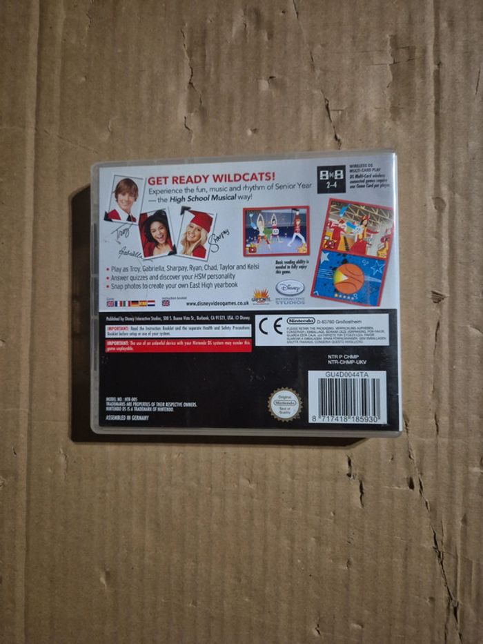 High School Musical 3 Senior Year pour Nintendo DS - photo numéro 2