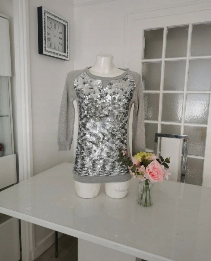 🩶🤍Jolie Pull Sequin Gémo 🩶🤍 - photo numéro 4