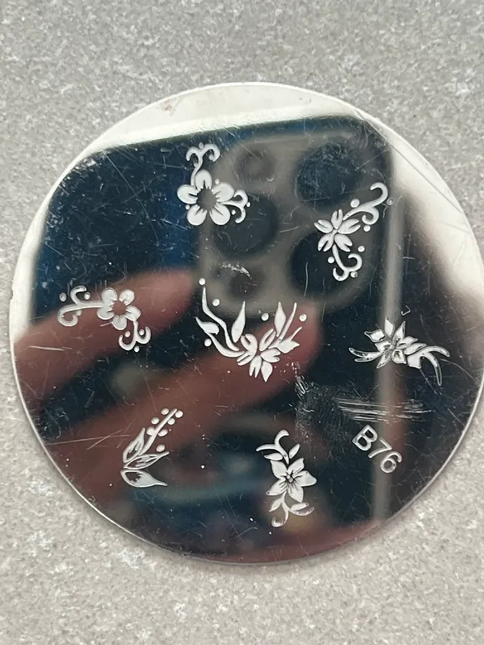 Lot 8 plaques Stamping Nail Art - photo numéro 4
