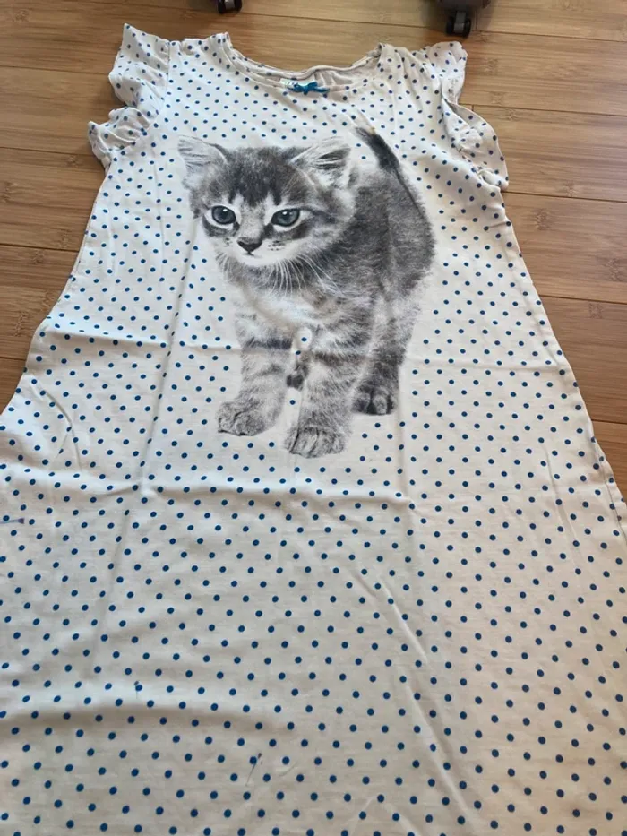 5 ans - Set de 4 vêtements de nuit - 3 chemises de nuit et 1 pyjama 2 pièces - photo numéro 5