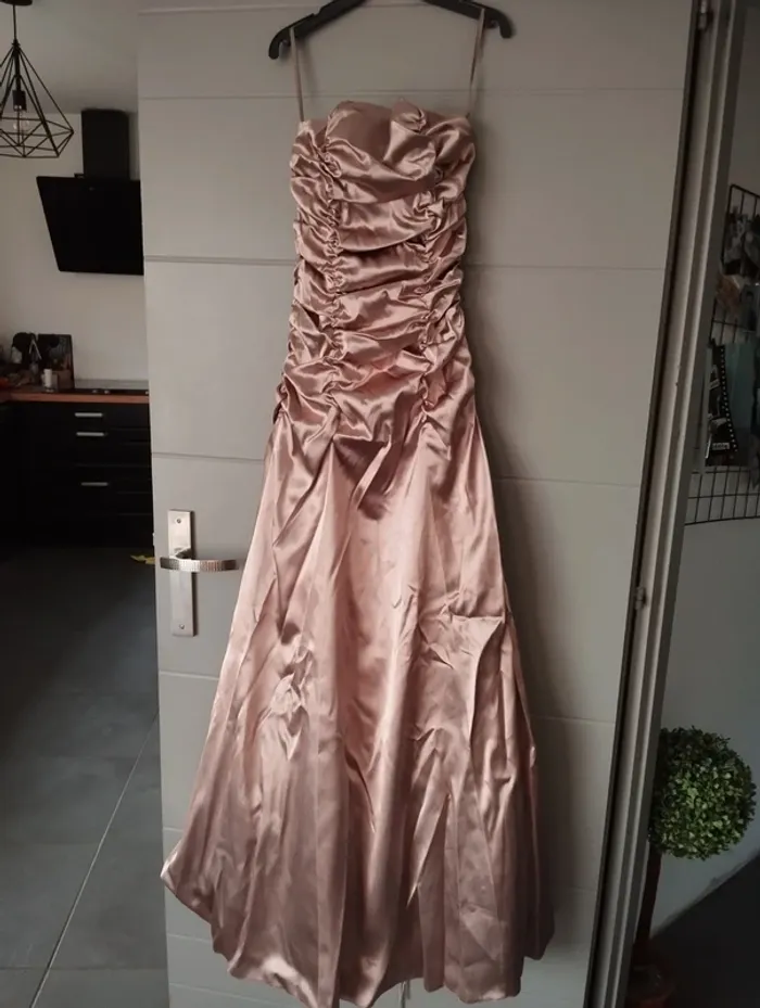 Robe femme de soirée
