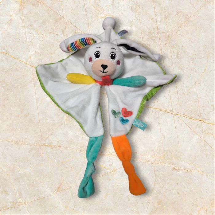 Doudou lapin plat multicolore Clementoni