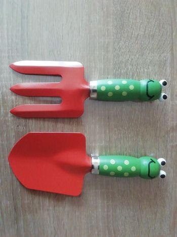 Outils de jardinage pour enfants