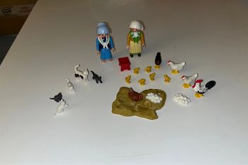 Deux sets de playmobil fermière