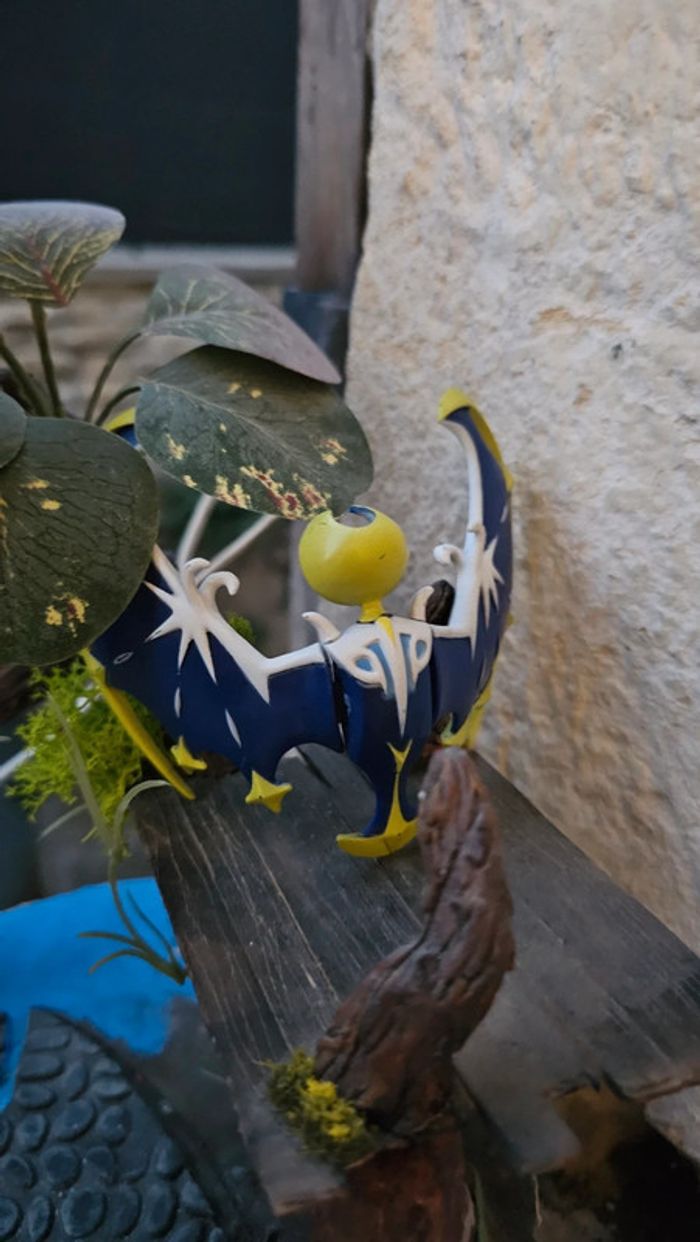 Super figurine Pokemon Nintendo lunala - photo numéro 6