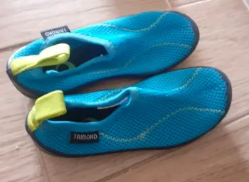 Chaussures d'eau