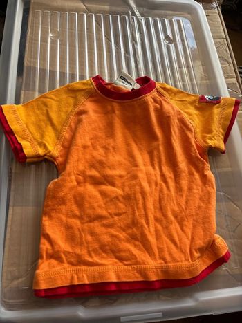 T shirt orange