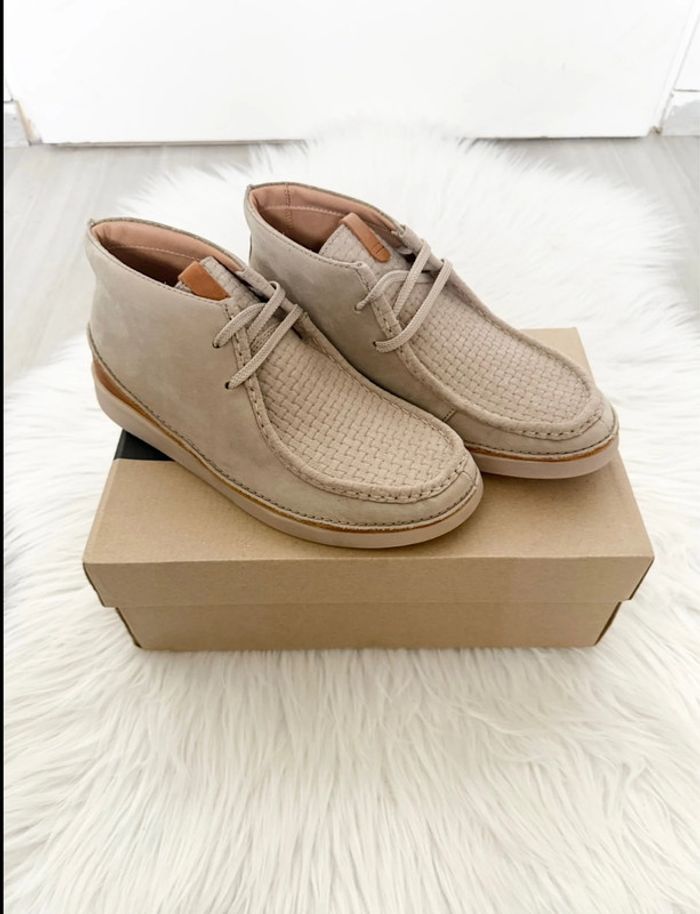 Boots Clarks Oakland Mid – Beige - mixte H/F– Taille 39,5 – Neuf avec étiquette - photo numéro 8