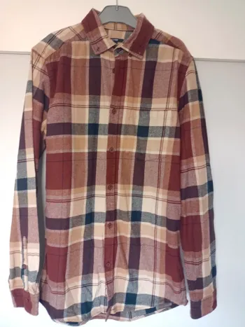 Chemise a carreaux épaisse Kiabi taille S
