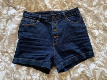 Short en jeans taille haute