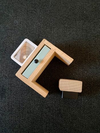 Coiffeuse/meuble pour figurine